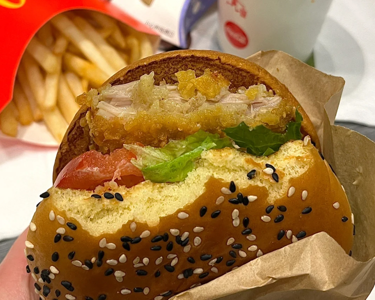 广州麦当劳加盟费及加盟条件，连云港麦当劳新店地址