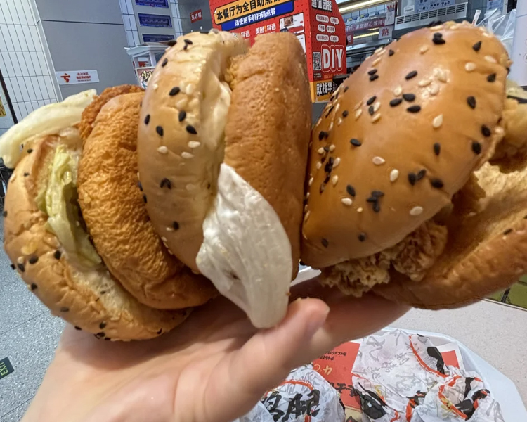 华莱士炸鸡汉堡加盟费及加盟条件，加盟门槛低