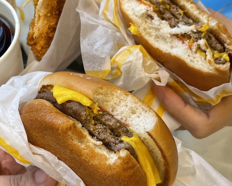 麦当劳加盟代理费用，麦当劳代理加盟品牌