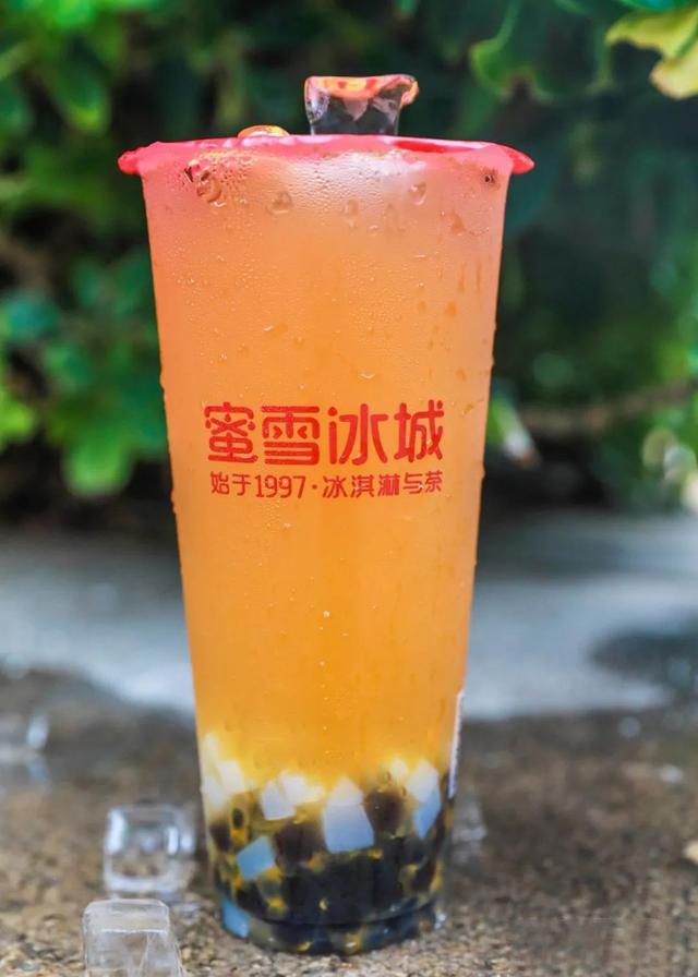 蜜雪冰城奶茶加盟条件，蜜雪冰城的加盟优势的简单分析